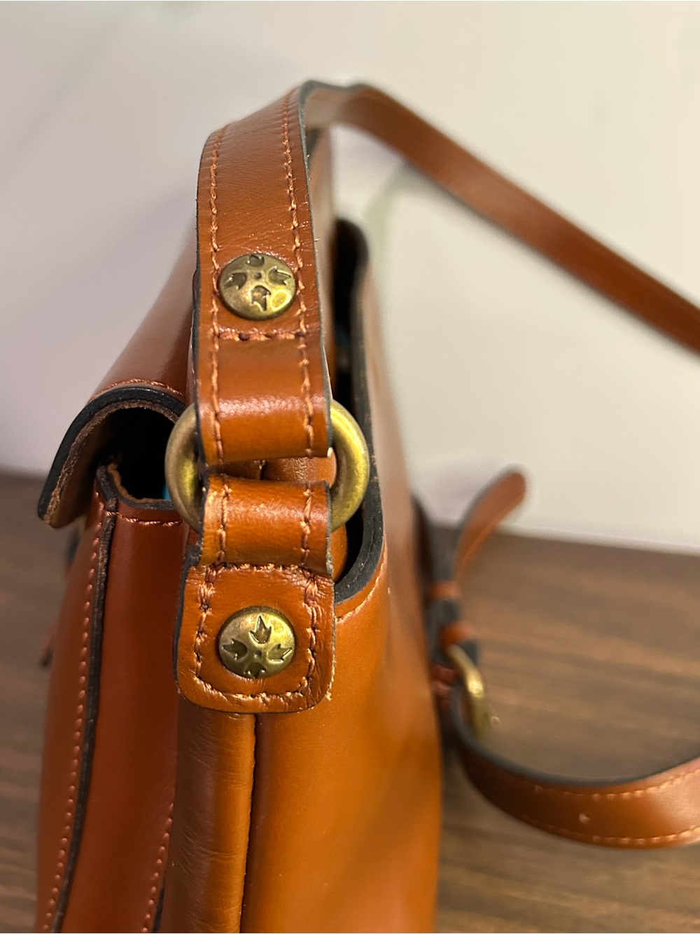 Patricia Nash Avellino Cognac Leather Crossbody Bag Vintage Buckle Purse ✈️ 🇯🇵 - Picture 9 of 12